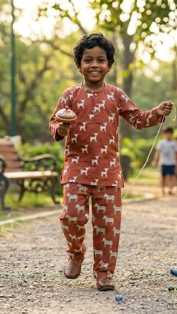 boy wearing pure cotton Brown deer Chheent nightsuit