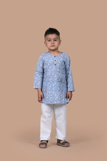 kid wearing pure cotton hand block printed pajama 