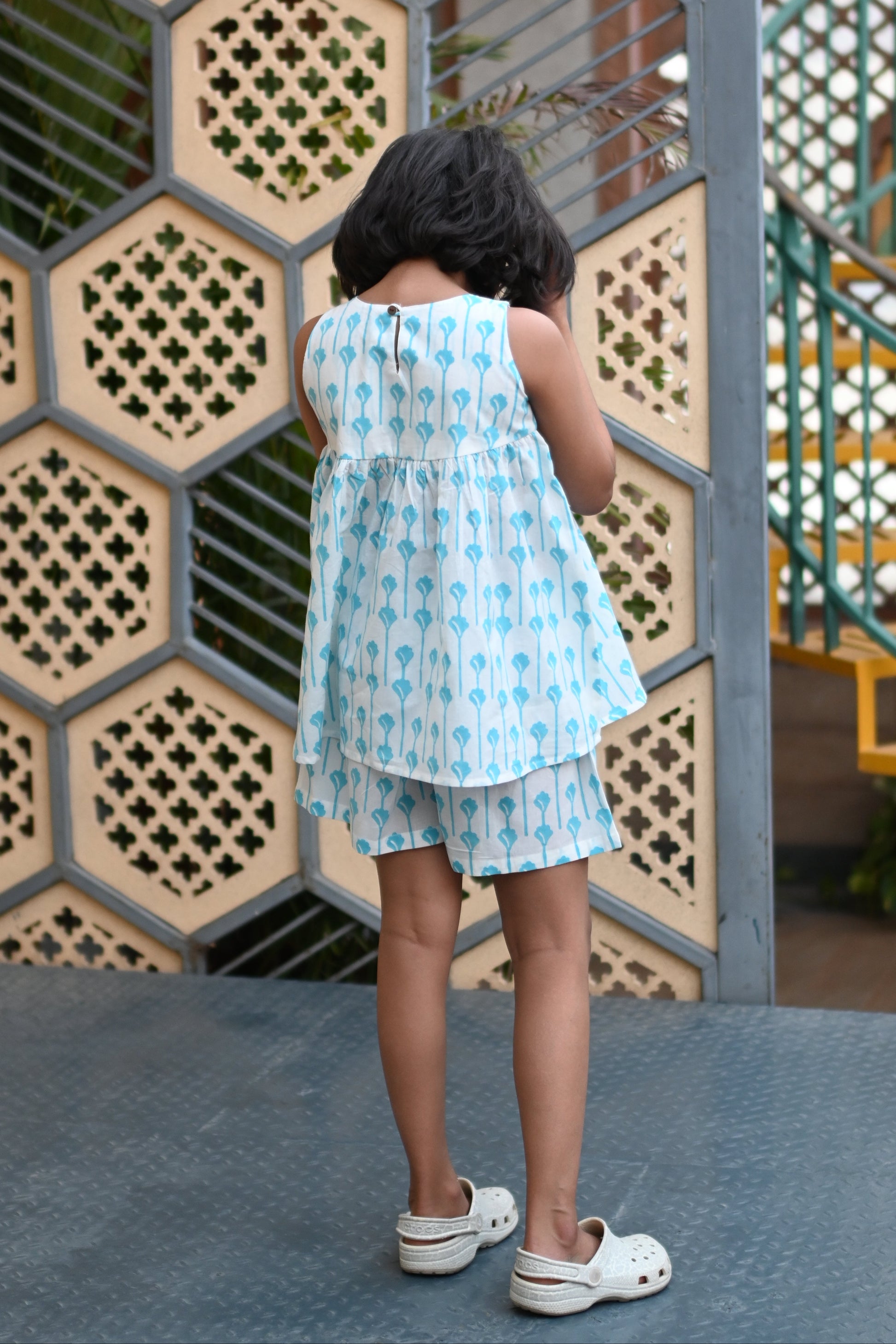 Baby girl wearing pure cotton blue flower shorts set