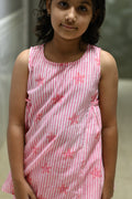 Pink starfish and stripe print pure cotton culottes set for girls, close-up – Chheent Jaipur