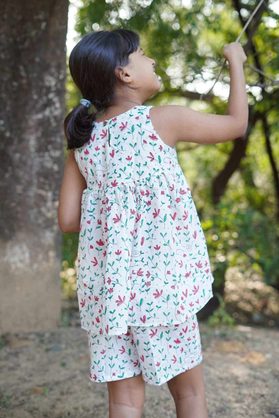 White floral jaal pure cotton hand block printed shorts set for girls breathable summer nightwear