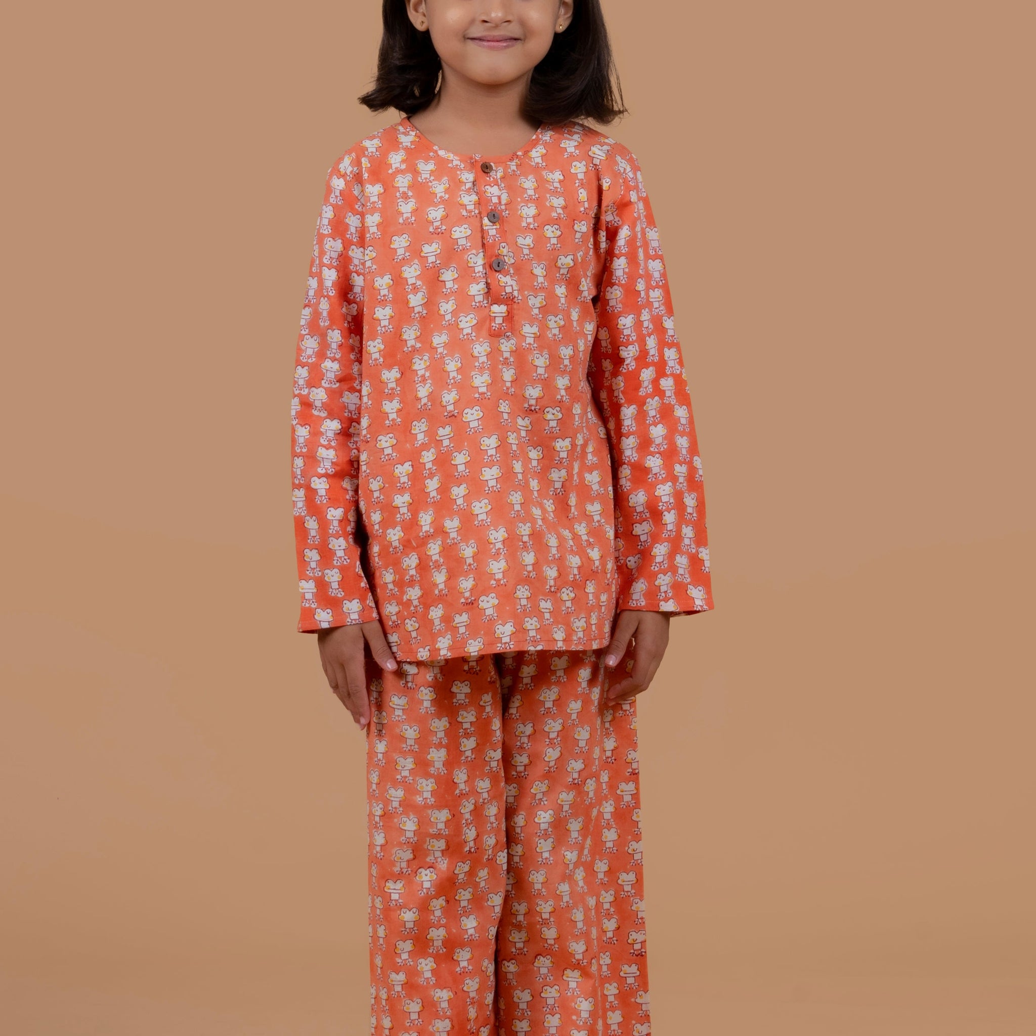 Frog Print Night suit for Girls