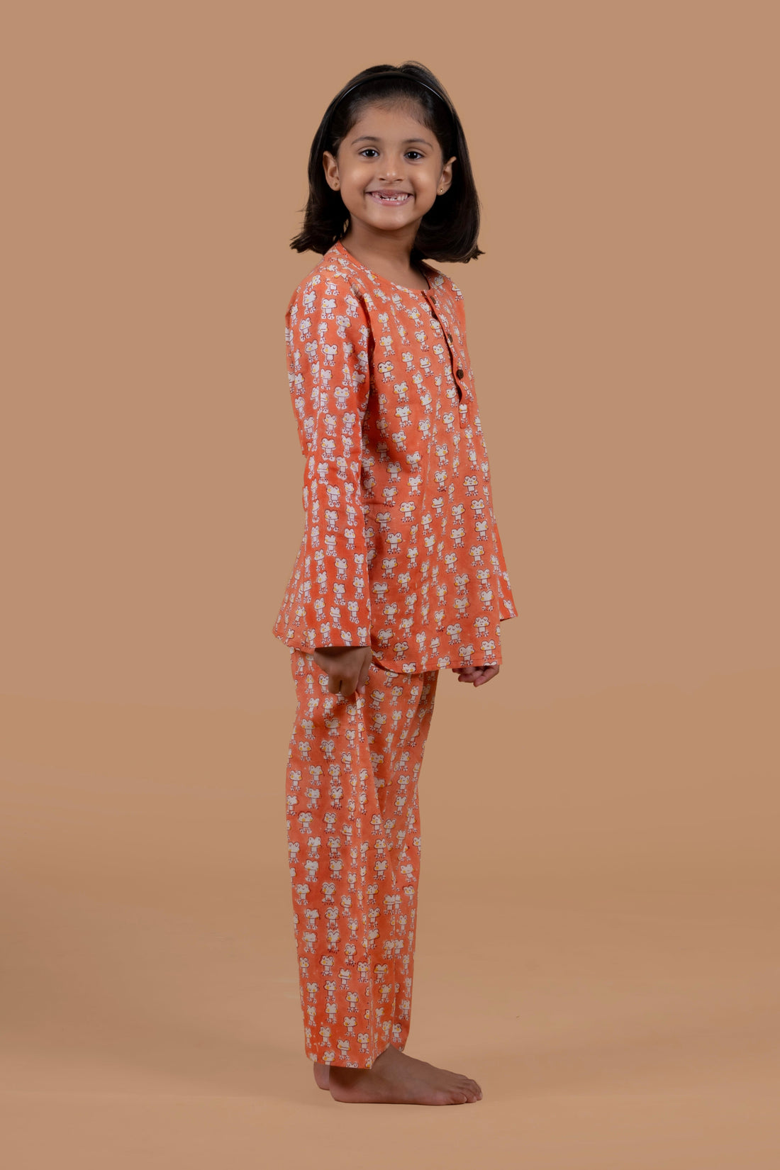 Frog Print Night suit for Girls