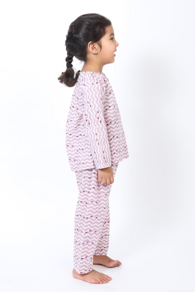 purple fish and waves printed cotton pajama set for girls